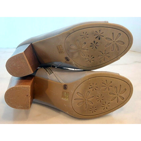 Chinese Laundry Block Heel Gray Lace Up Sandals Zipper Peep Toe Size‎ 6.5M - Picture 10 of 12